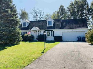 920 Jackson Heights Rd, Plymouth, IN 46563