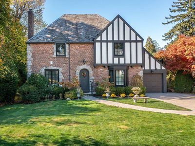 23 Castle Ridge Road, Manhasset, NY, 11030
