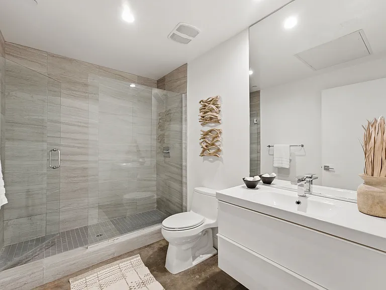 4021 Georgia St #5 — Photo 13