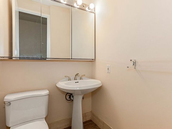 4th image of 350 Albany St APT 6A