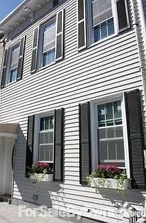 5th image of 2264 38th St
