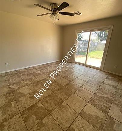 4th image of 4016 SE 14th Pl