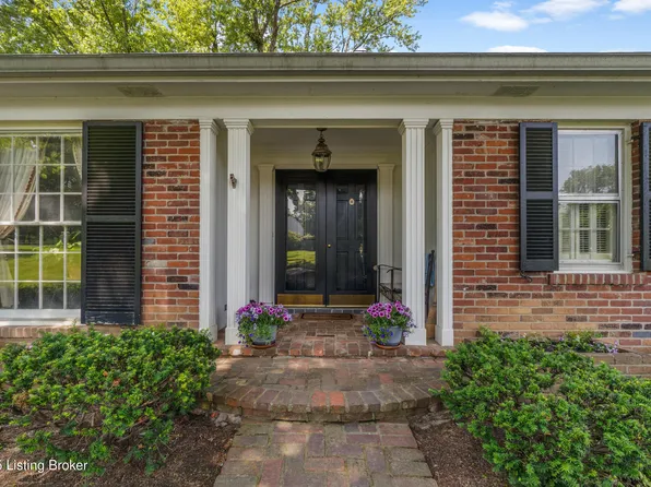 5307 Indian Crest Rd, Indian Hills, KY 40207