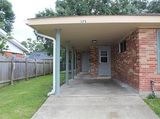 575 Delmar St, Gretna, LA 70056
