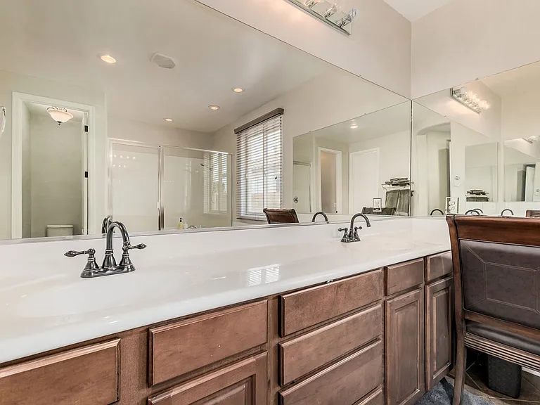 2288 E Wisteria Dr — Photo 9