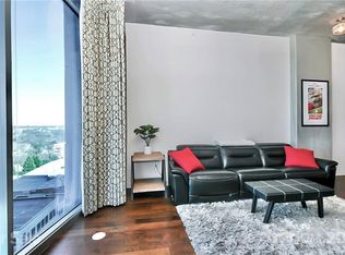 210 N Church St UNIT 1010, Charlotte, NC 28202
