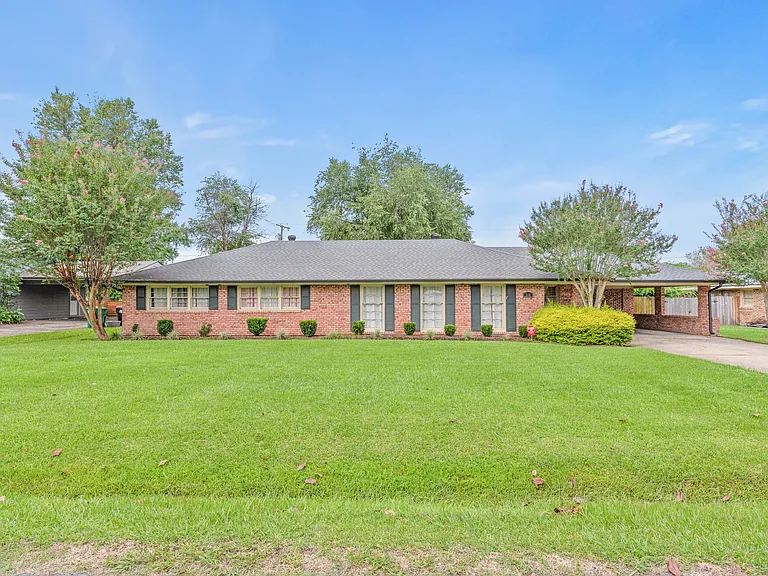 308 Brentwood Blvd — Photo 5