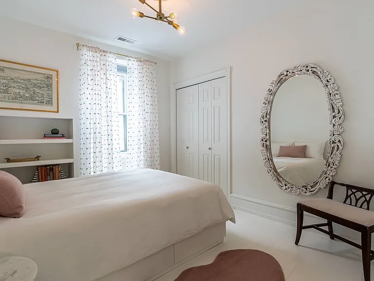 4619 Cedar Ave — Photo 9