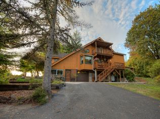 43893 Owl Ln, Astoria, OR 97103