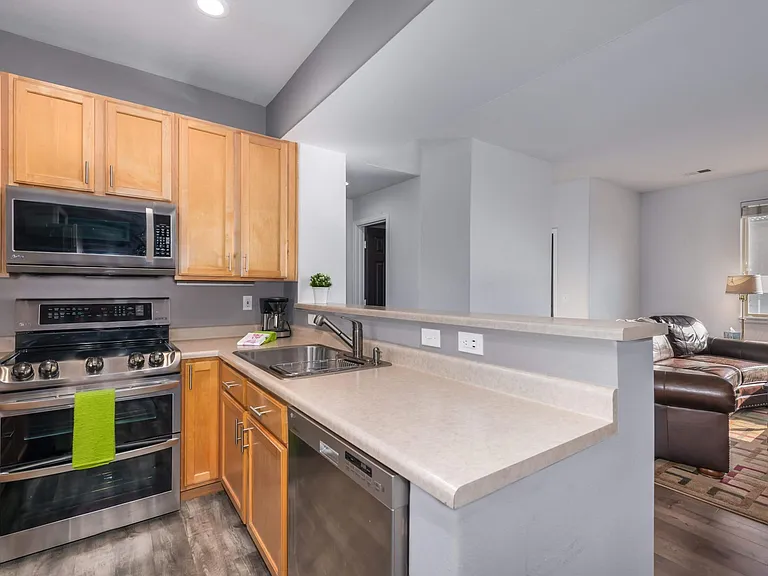 13361 W Alameda Pkwy — Photo 9