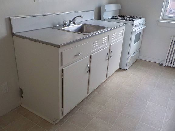 4th image of 74-18 260th St Floor 1