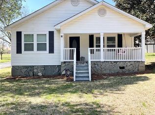 633 Taylorsville Rd, Aragon, GA 30104