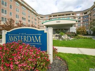 300 E Overlook APT 636A, Port Washington, NY 11050