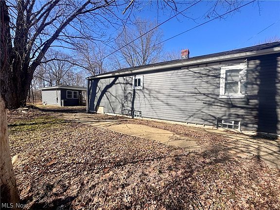 2nd image of 6759 Sumner Rd