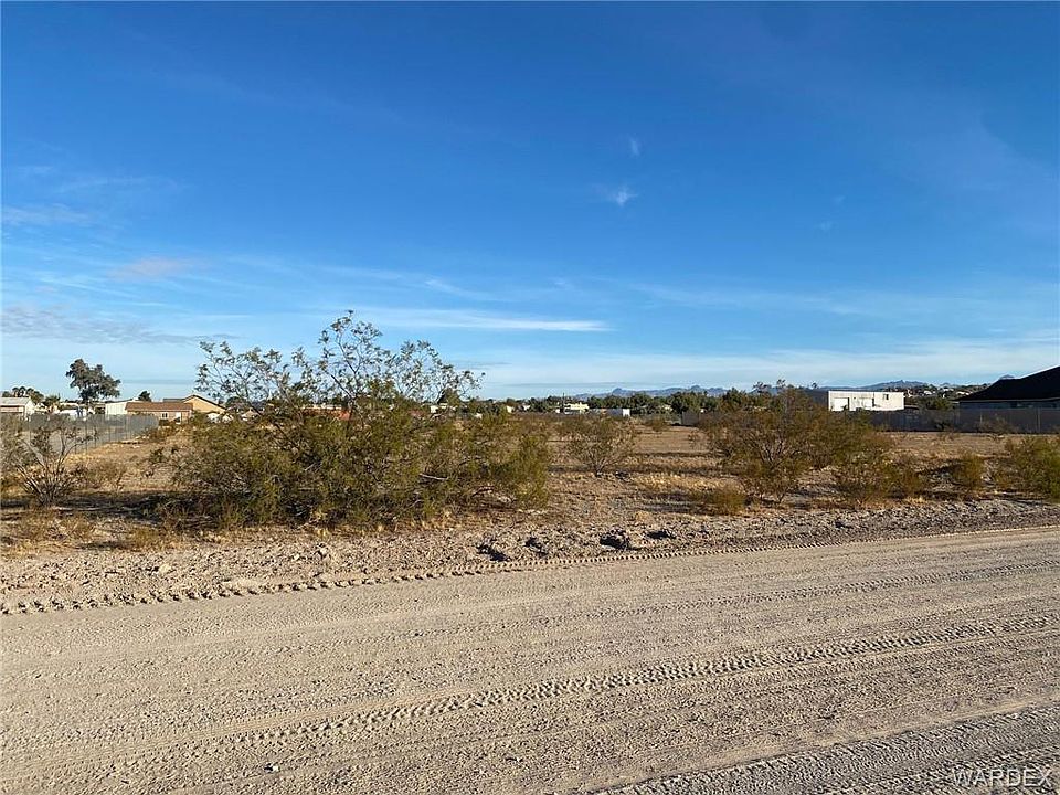 1st image of 1865 E Wagon Wheel Ln