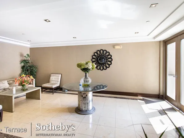 64-05 Yellowstone Boulevard image 12 of 20