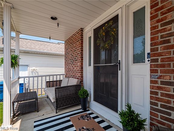 4th image of 6141 Eastview Ave