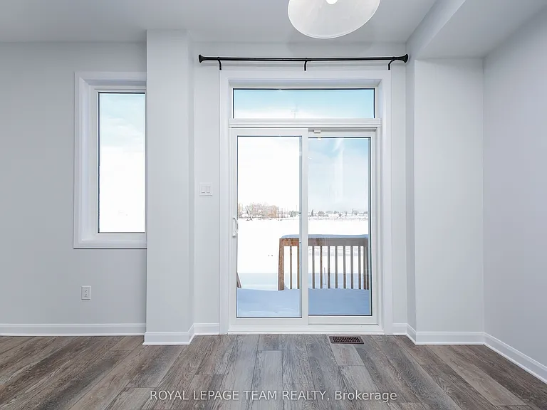 645 Hamsa St — Photo 18