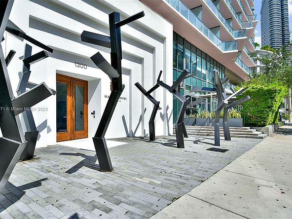 5th image of 1300 S Miami Ave #3711