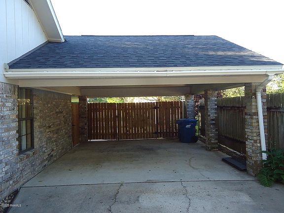 3rd image of 117 Briar Green Dr