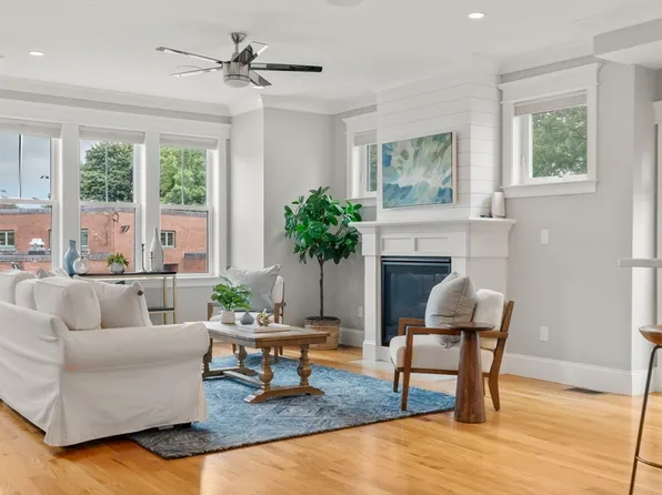 49-49B Coffey St #B, Dorchester, MA 02122