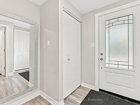 4th image of 446 Misty Cres
