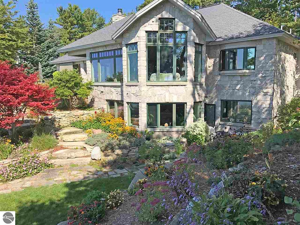 7201 Deepwater Point Rd, Williamsburg, MI 49690 Zillow