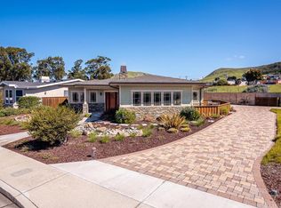 2749 Coral Ave, Morro Bay, CA 93442