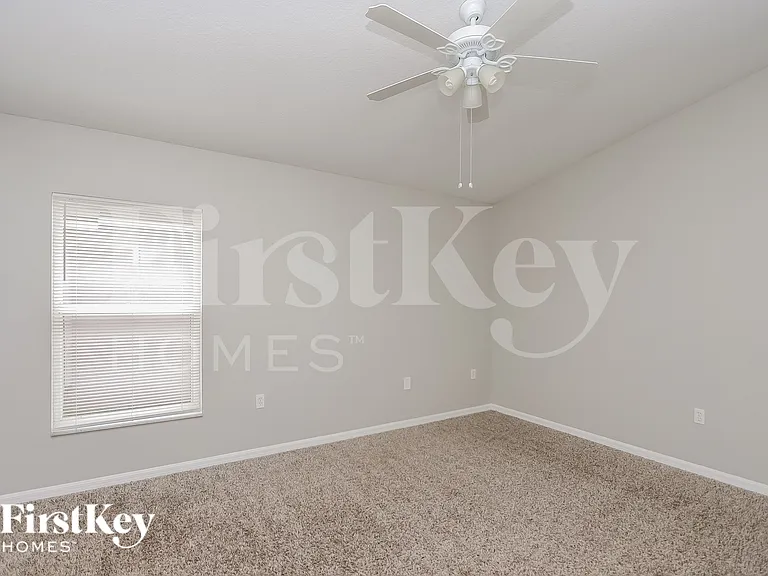 1703 Hulett Dr — Photo 7