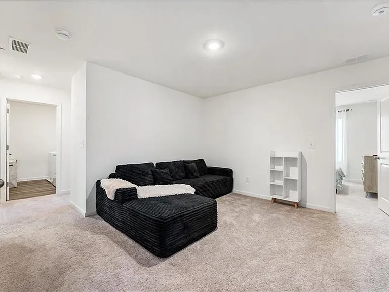 2359 Argento Cir — Photo 32