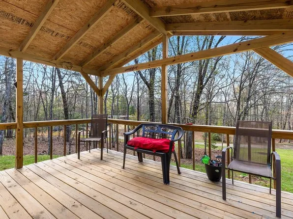 471 Joy Dr, Mc Caysville, GA 30555