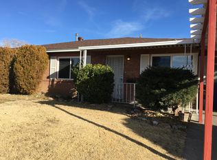 2730 Los Arboles Pl NE, Albuquerque, NM 87112