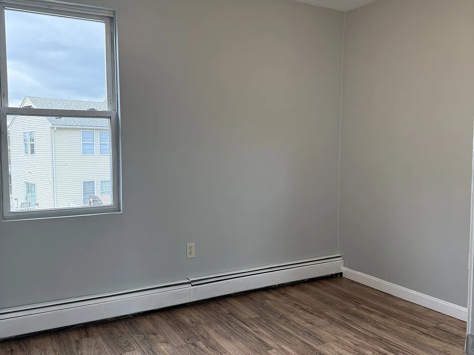131-133 Ledge Street Providence - 2R — Photo 3