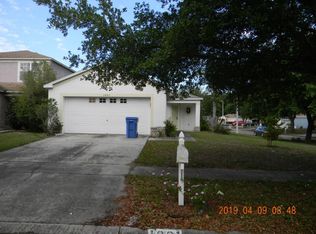 1001 Harvest Moon Dr, Seffner, FL 33584