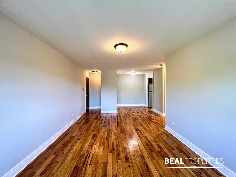 696 Elm Pl — Photo 29