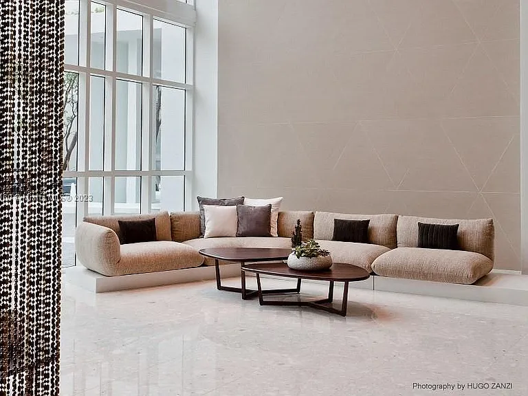2020 N Bayshore Dr #3409 — Photo 27