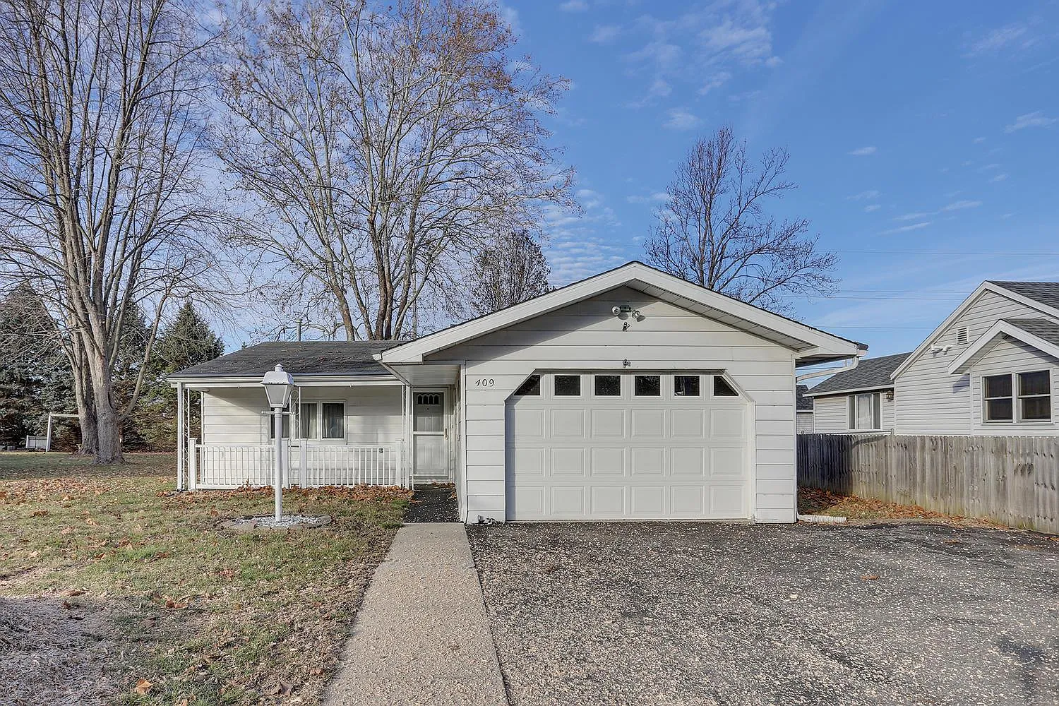 409 N Vorcey St photo 1