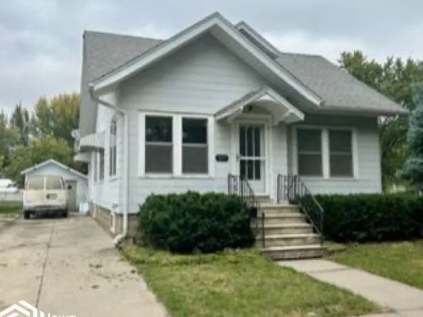 1117 Main St, Geneva, IA 50601