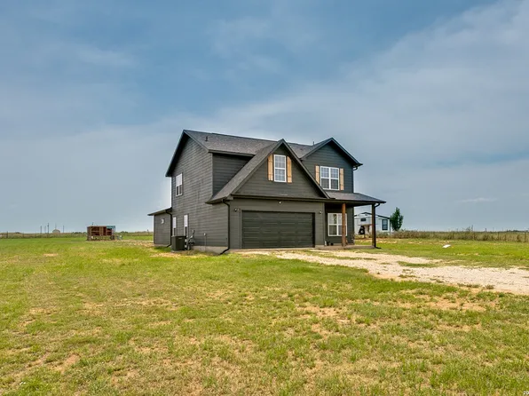 500 County Road 2645, Moore, TX 78057