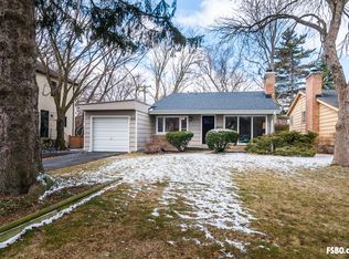2656 Bryant Ave, Evanston, IL 60201