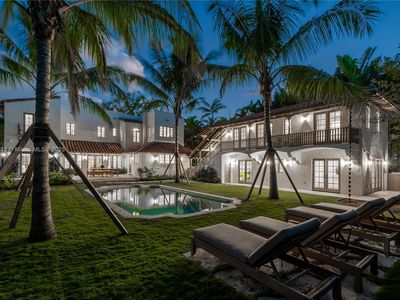 1225 N Greenway Dr, Coral Gables, FL, 33134