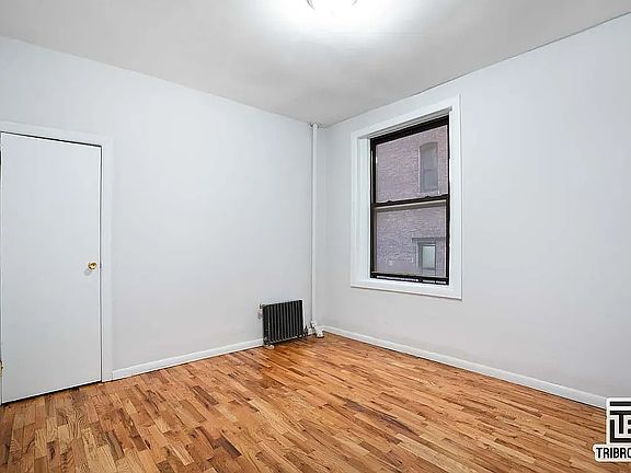 3rd image of 619 W 136th St #2B