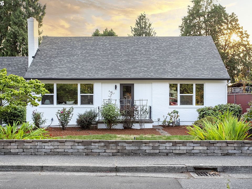 1st image of 8617 SE 36th Ave