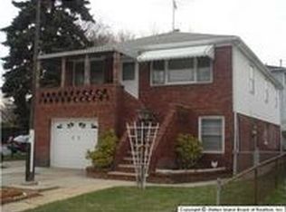 63 Dongan Hills Ave, Staten Island, NY 10306