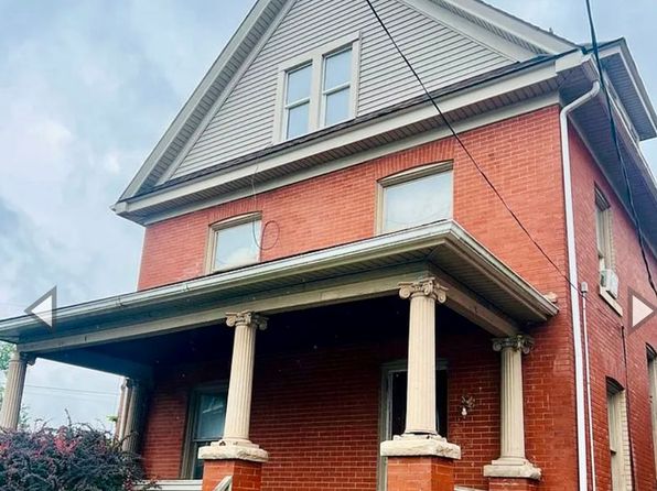 1330 E Washington St APT 1