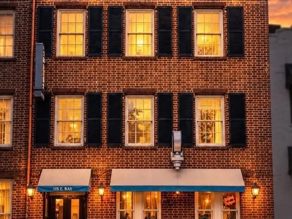 115 E Bay Street, Savannah, GA 31401