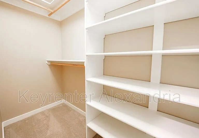 906 Neal Dr — Photo 30