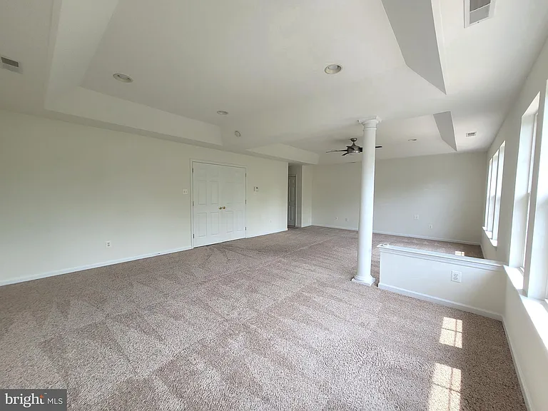 35 Tudor Ct — Photo 19