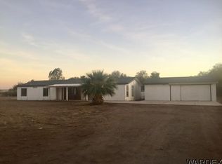 2190 Warwick Rd, Mohave Valley, AZ 86440