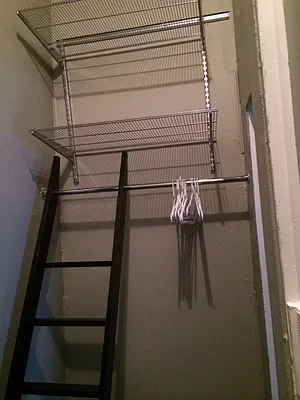 Rented by Easy Rental LLC | media 22